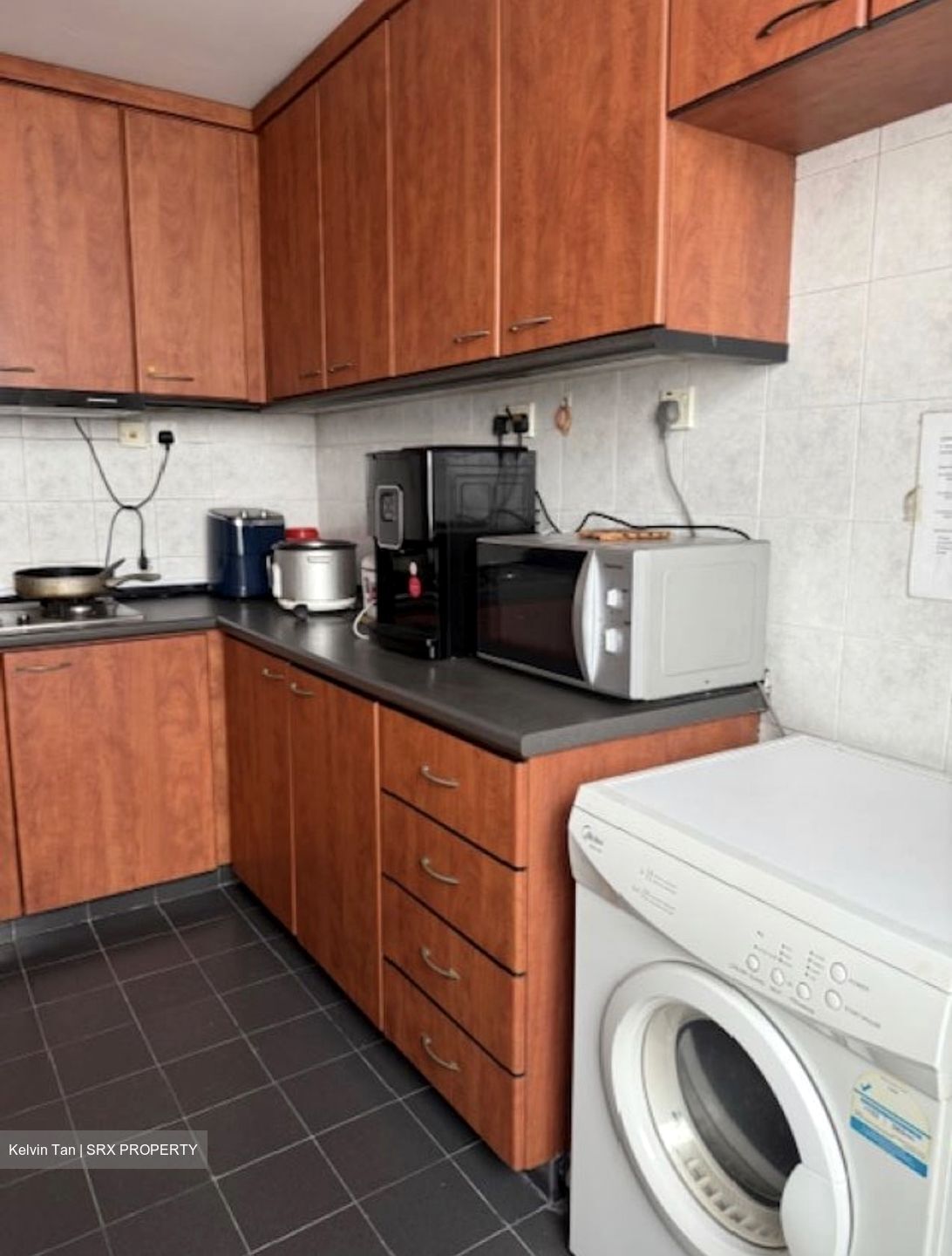 Wing Fong Mansions (D14), Apartment #556310211